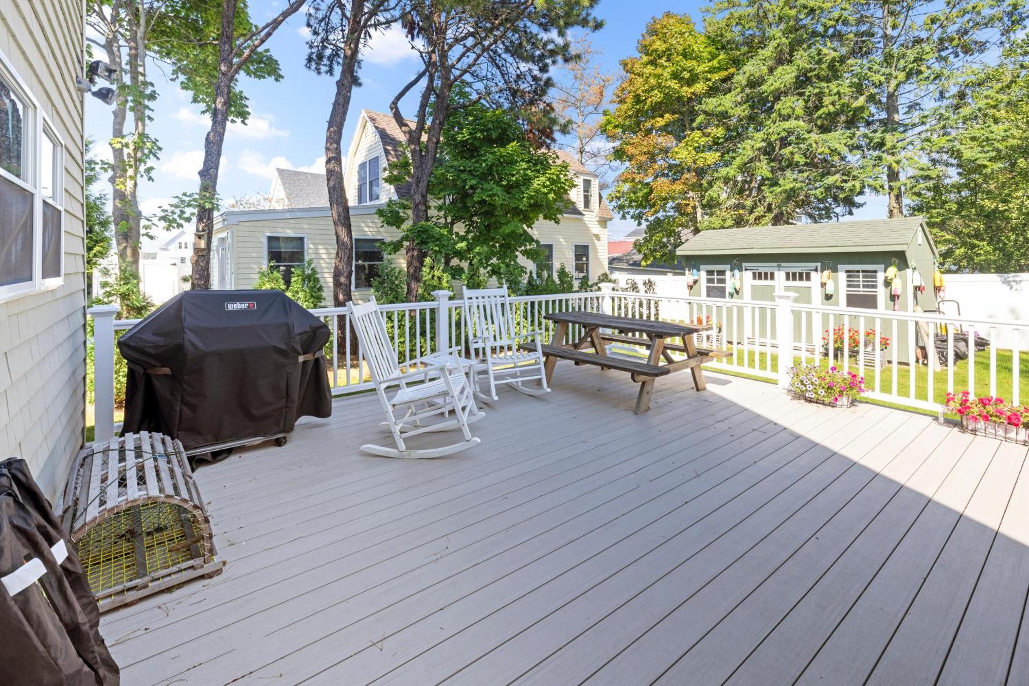 Pine Point Beach House With Deck, Fire Pit & Porch 스카보로 외부 사진