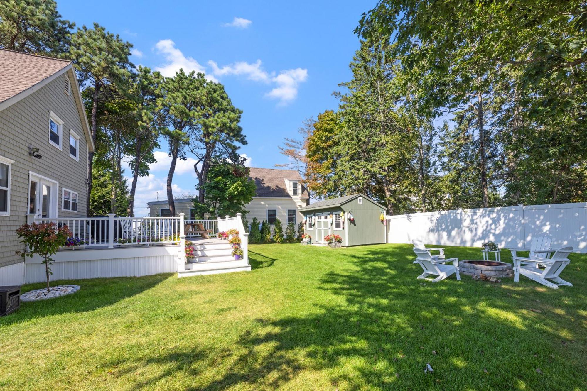 Pine Point Beach House With Deck, Fire Pit & Porch 스카보로 외부 사진